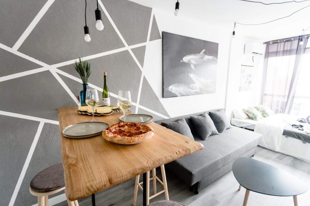 Modern Studio With See And City View Бенидорм Экстерьер фото